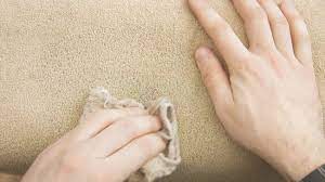 Como é feita a limpeza diária de um sofá impermeabilizado? 3 Formas De Remover Tinta De Caneta De Sofas Wikihow