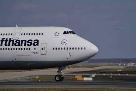 you can still fly the boeing 747 on