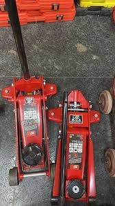 red torin hydraulic trolley jack