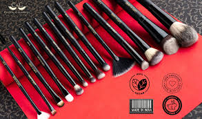 cuff n lashes makeup brushes f014