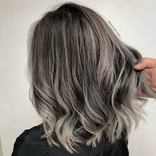 how to transition to gray hair with