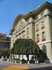 Swiss raiffeisen is a cooperative bank in switzerland. Banking In Switzerland Wikipedia
