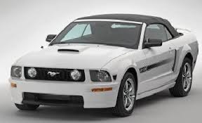 2007 ford mustang and shelby gt500 and
