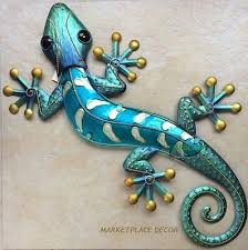 large 23 blue gecko lizard wall art
