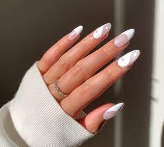 natural almond shaped nail designs