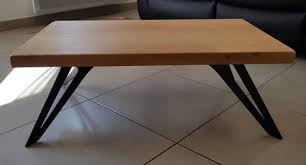 Pied de table en bois rustiquematériau : Pied De Table Basse Metal Design