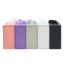 collapsible packaging box with handle