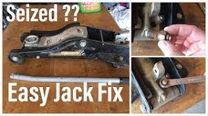 repair a stuck or seized hydraulic jack