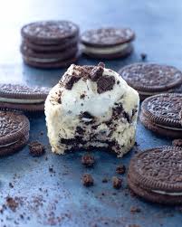 cookies and cream cheesecakes the
