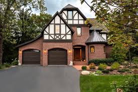 exterior paint colors for red brick