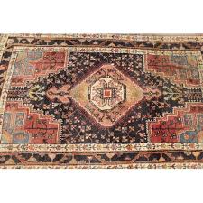 hamadan rug with a lobed medallion and