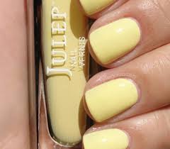 35 Yellow Nail Art Ideas To Try On
