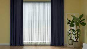 what color curtains go with yellow wall