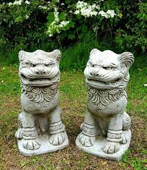 Pair Chinese Foo Dogs Statues Pillar