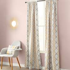 What Color Curtains Go With Pink Walls