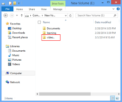 how to manage a folder using command prompt