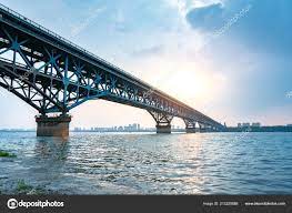 n yangtze river bridge first