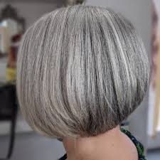 short haircuts for women over 60