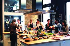Découvrez le plaisir de cuisiner et l'art de vivre d'ici et d'ailleurs. Cours De Cuisine Picture Of Ateliers Et Saveurs Montreal Tripadvisor