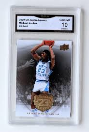 Hes the greatest college player of all time and had a 20 year career, yet their punishing him for his longevity, how dumb, ig emmit smith shouldnt be a top 3 running back because he was too good for too long, same with. Michael Jordan Gem Mint 10 College Legacy Card Big Al S Auction
