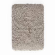 fluffy rug with long fur 3d model for