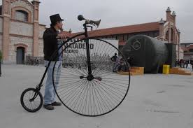 Penny farthing – El primer velocípedo llamado bicicleta – El Blog de la  Tweed Ride