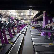planet fitness celebrates members who