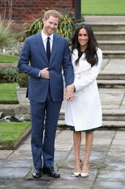 Meghan, duchess of sussex, is an american member of the british royal family and a former actress. Meghan Markle Ihr Verlobungsoutfit Wollen Jetzt Alle Brigitte De
