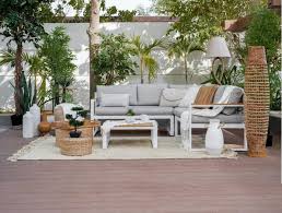 Outdoor Space From Pan Emirates