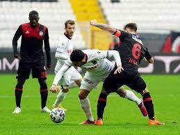Trabzonspor 5 maçlık beraberlik serisine bu akşam son noltayı koydu. Ozet Fatih Karagumruk Trabzonspor Mac Sonucu