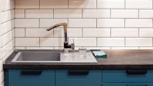 Here S How To Install A Tile Backsplash