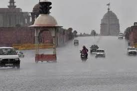 Want to know what the weather is now? Delhi Rain Weather Forecast Today Heavy Downpour Lashes Ncr Causing Traffic Delays The Financial Express