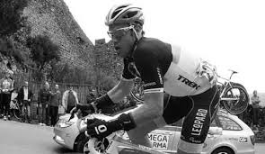 Wouter weylandt's funeral was widely attended, and televised on belgian tv. Giro D Italia Wird Dennoch Fortgesetzt