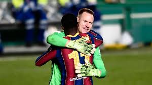 Real sociedad haven't won any of their last 7 games against fc barcelona. Real Sociedad 1 1 Barcelona 2 3 On Pens Marc Andre Ter Stegen Proves Barca S Hero To Reach Super Cup Final Football News Sky Sports