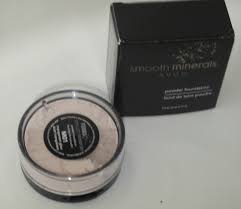 Avon Smooth Minerals Powder Foundation And 50 Similar Items