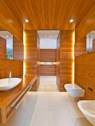Die warme farbe und die attraktive maserung der badezimmermöbel aus holz schaffen ein gemütliches ambiente, entspannen die sinne und tragen zum. Warum Holz Im Bad Einfach Toll Ist Und Was Man Beachten Muss