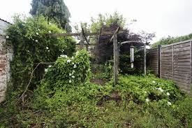 property in southcrest gardens
