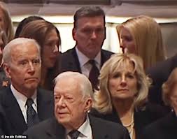 George laura jeb michelle barack and joe biden , hillary and bill all received the/a message. Lip Reader Reveals What Was Really Said At George H W Bush S Funeral Daily Mail Online