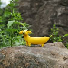 Cute Banana Dog Garden Statues Figurine