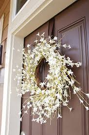 Command Hooks Door Wreaths Hanging Wreath