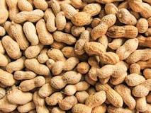 Is peanut is good for cholesterol?
