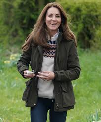La nostra duchessa è spesso considerata la 'regina' del riciclo. Kate Middleton Latest Look Made A Case For Skinny Jeans