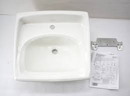White Wall Mounted Bathroom Sinks