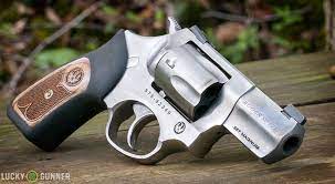 ruger sp101 the shooter s snub nose