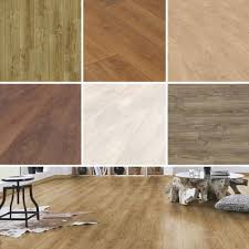 oak laminate flooring textured effect