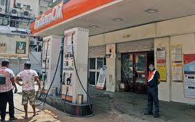 За последния месец дизелът е поскъпнал с 0,10 лв./л (5,32%) с тенденция на поскъпване. Petrol Diesel Price Breakup In Mumbai Delhi Bengaluru Hyderabad Chennai Chandigarh
