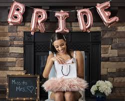 what to write in a bridal shower card