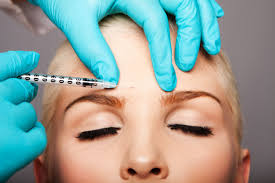 Christa billich was one of the first people to use botox when it arrived here 15 years ago. Here S What To Know Before You Get Injected The Best Tips And Tricks For Getting Botox
