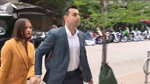 Katie summers shares an experience involving what she called inappropriate comments and touching she said happened about seven years ago when hedley frontman jacob hoggard was a. Old City Hall Preliminary Inquiry For Hedley S Jacob Hoggard Resumes At Old City Hall Prelim