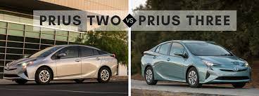 2017 toyota prius two vs prius three